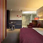 Отель Stafelter 4*